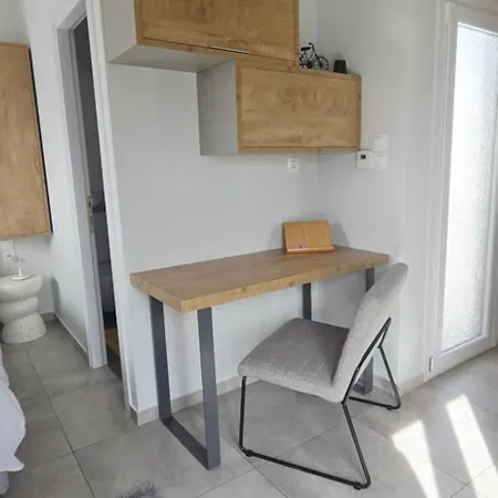 Superior Modern Katoikia