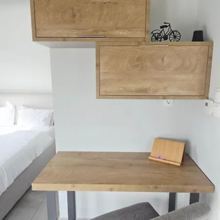 Superior Modern Katoikia *