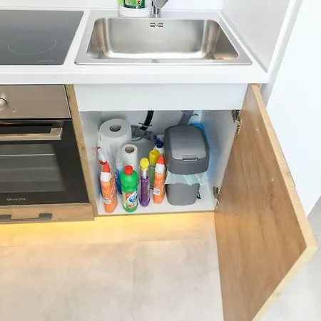 Apartment Superior Modern In The Center With View. Volos